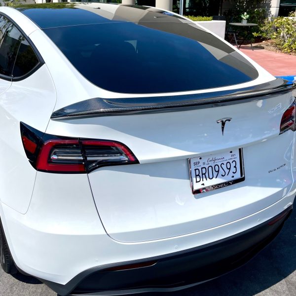 2020-2024 | Model Y Jupiter V-Style Spoiler - Real Molded Carbon Fiber Supply