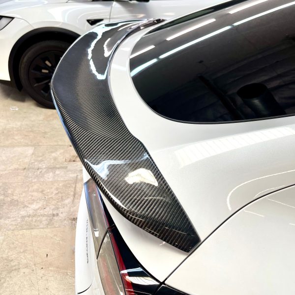 2020-2024 | Model Y Jupiter V-Style Spoiler - Real Molded Carbon Fiber Supply - Image 4