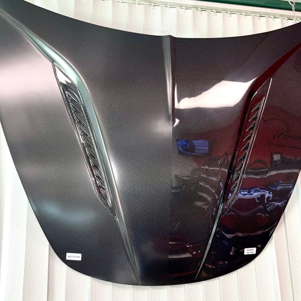 2017-2023 | Model 3 Viento Shark Tooth Hood - Dual Layer with Xpel Clear Bra- Real Molded Carbon Fiber Online - Image 2