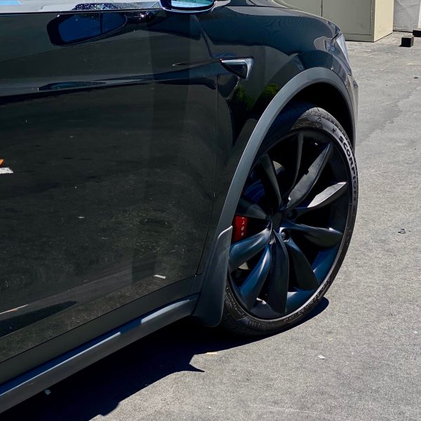 2015-2021 | Model X Mud Flaps Screwless (Set of 4) For Sale - Image 4