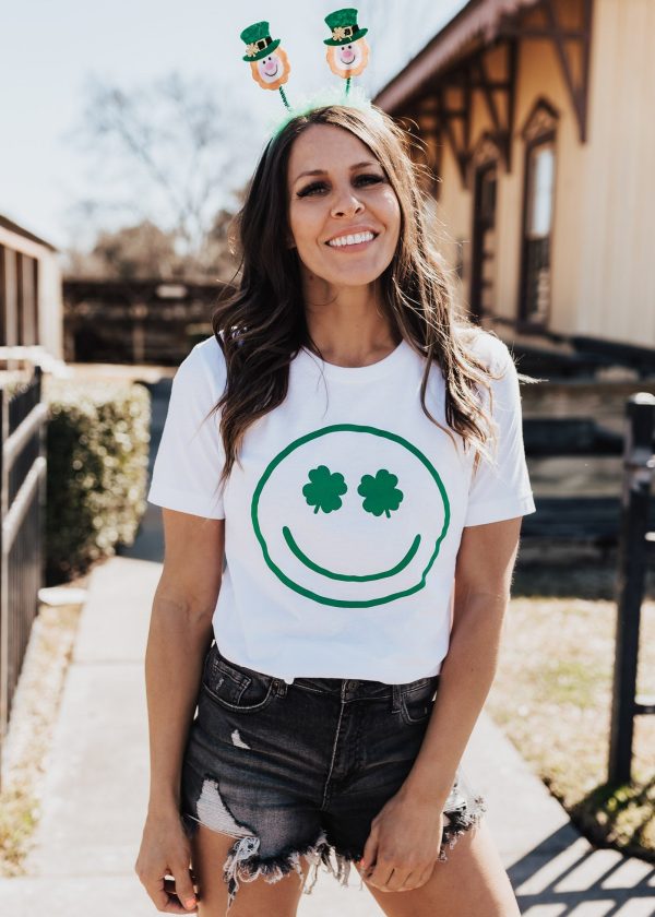 PRE-ORDER: Clover Face Tee *White (S-3X) Cheap