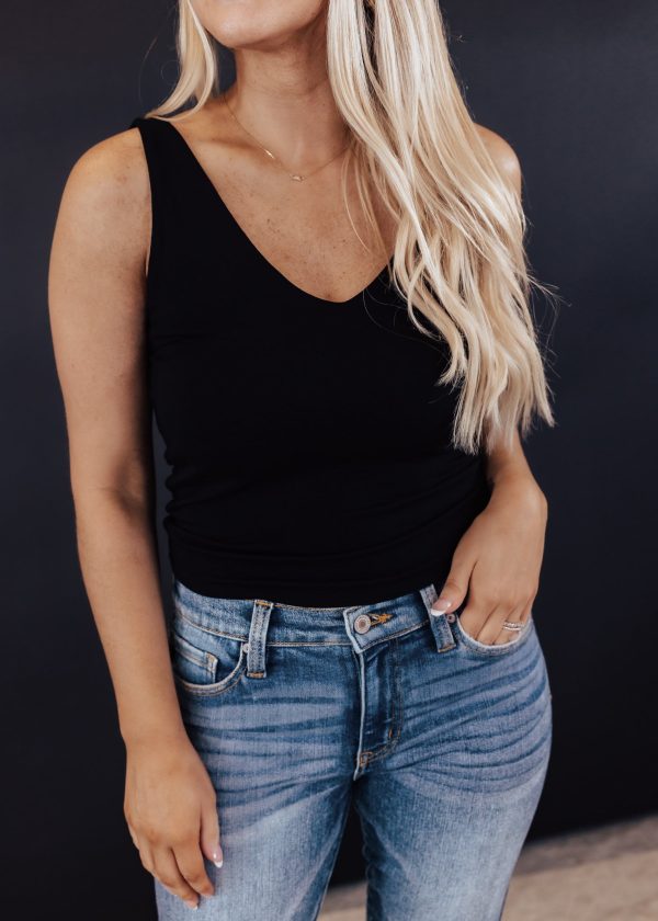 Double V-Neck Crop Tank *BLACK Hot on Sale - Image 3