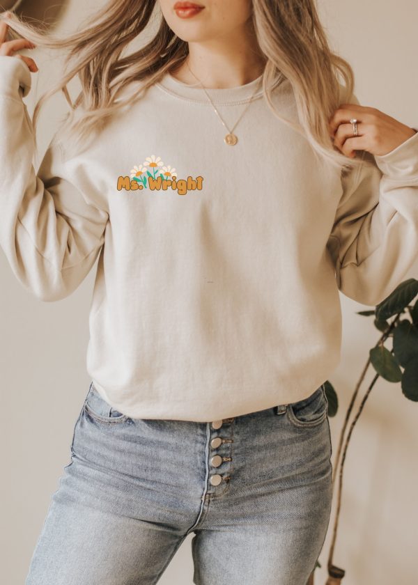 *Personalized Good Day to Learn Sweatshirt Back Print *4 Colors (S-5X) For Sale - Image 4
